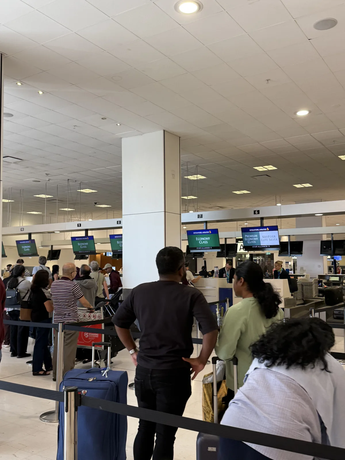Singapore Airlines check-in counters at Sydney Airport Terminal 1