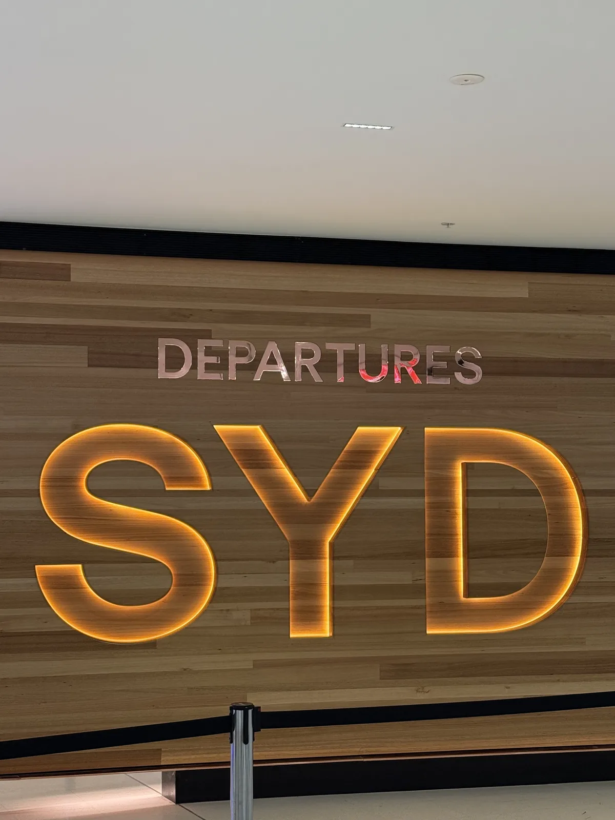 Sydney Airport "Good to Go" farewell sign before security
