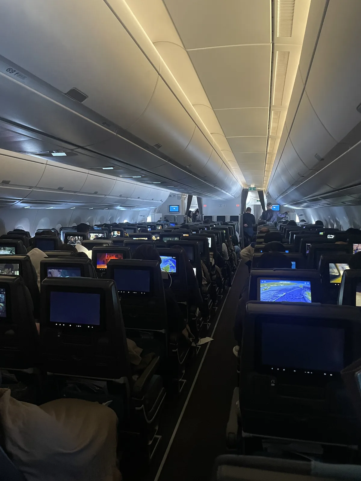 Singapore Airlines complimentary Wi-Fi connection on IFE during ICN–Singapore flight
