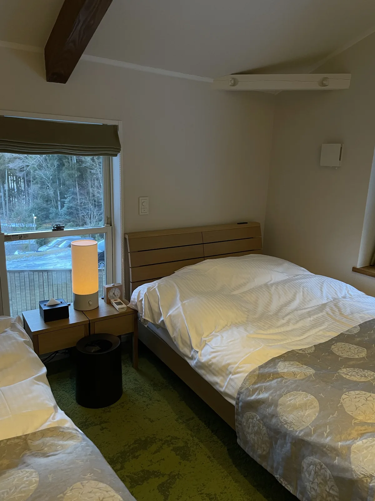 1.5th floor bedroom in Ikkouten villa with two beds