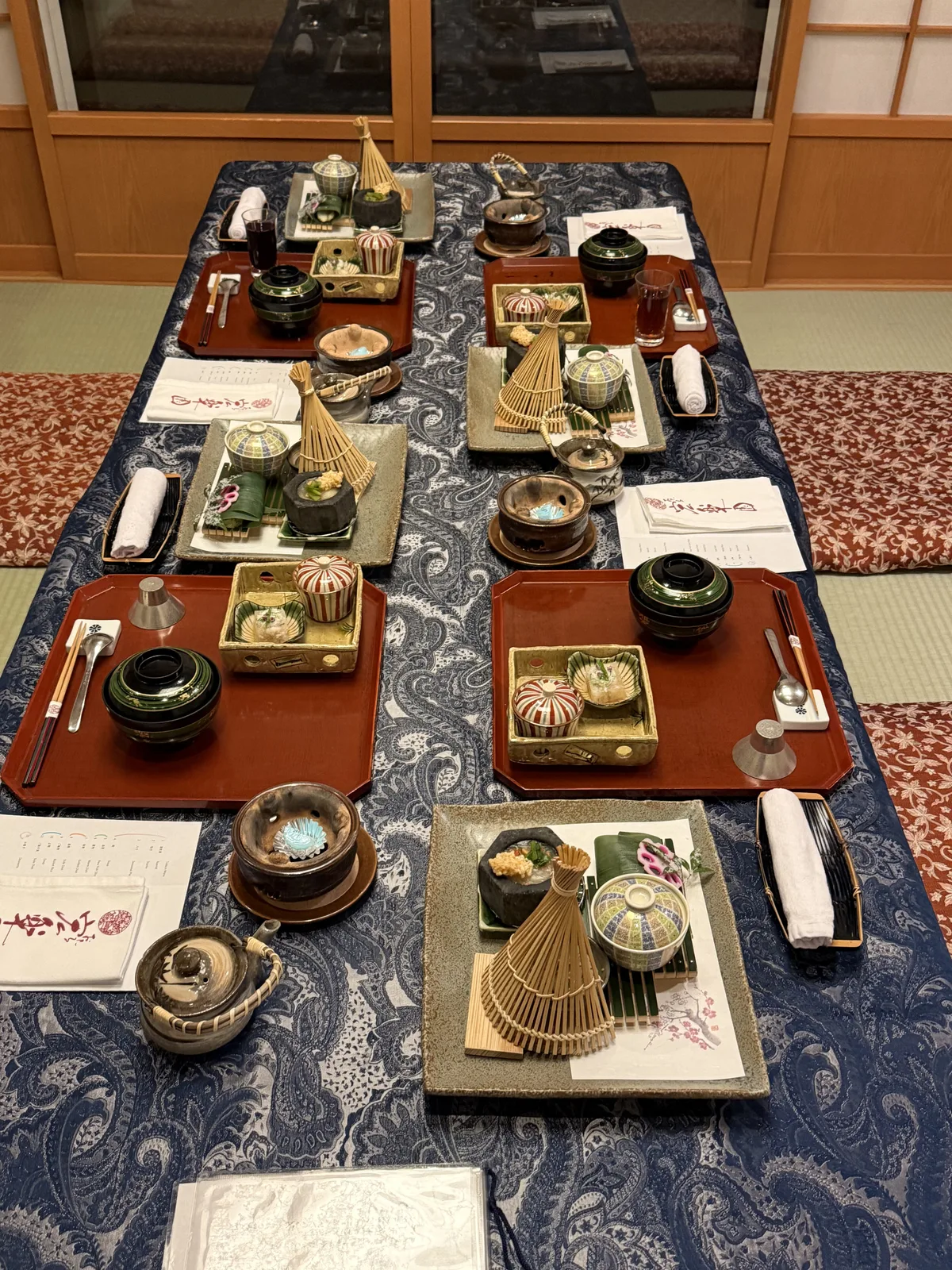Korakuen ryokan kaiseki dinner full spread