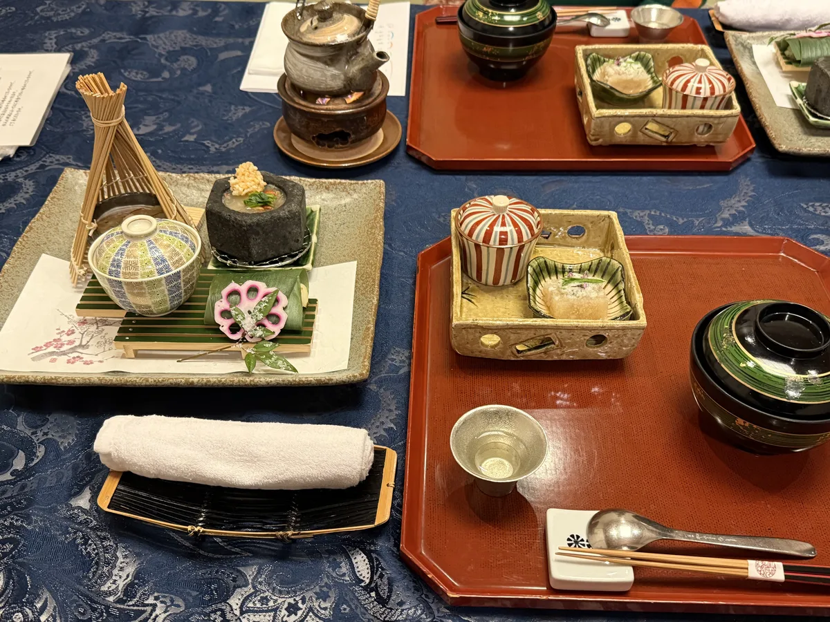 Korakuen ryokan kaiseki dinner seafood course