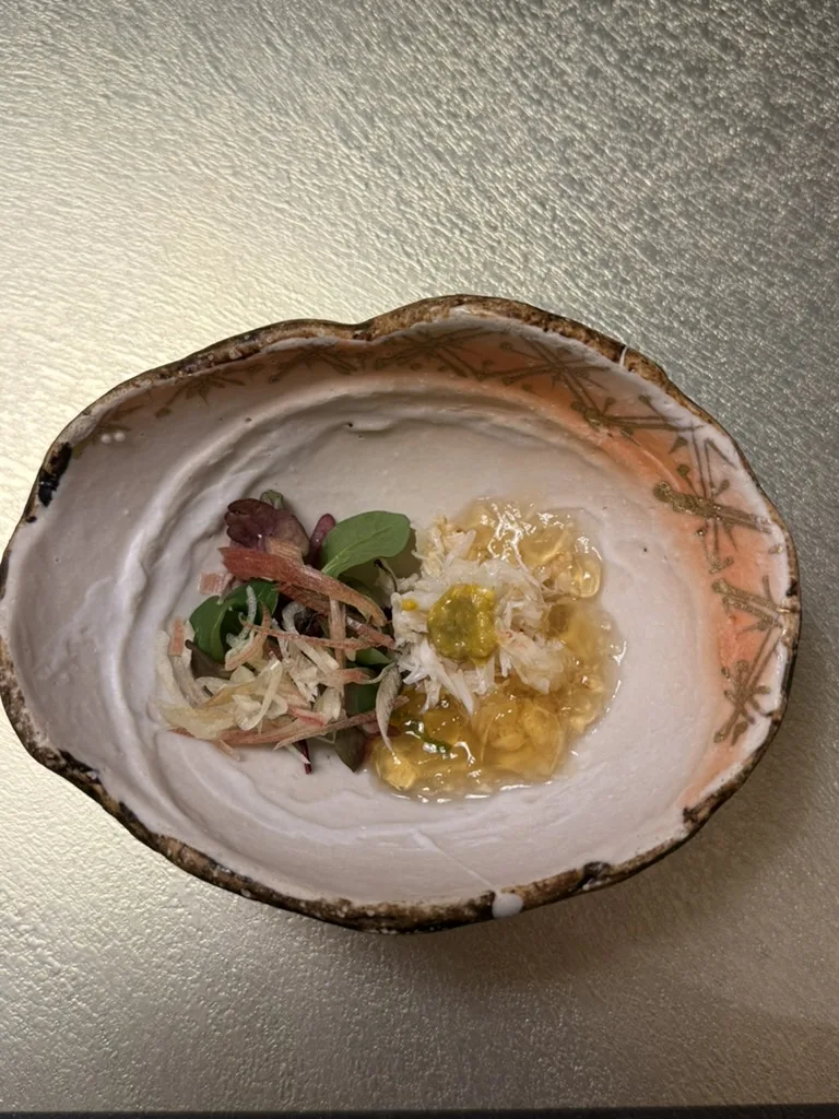 Kuriya Suizan welcome food with crab and seafood